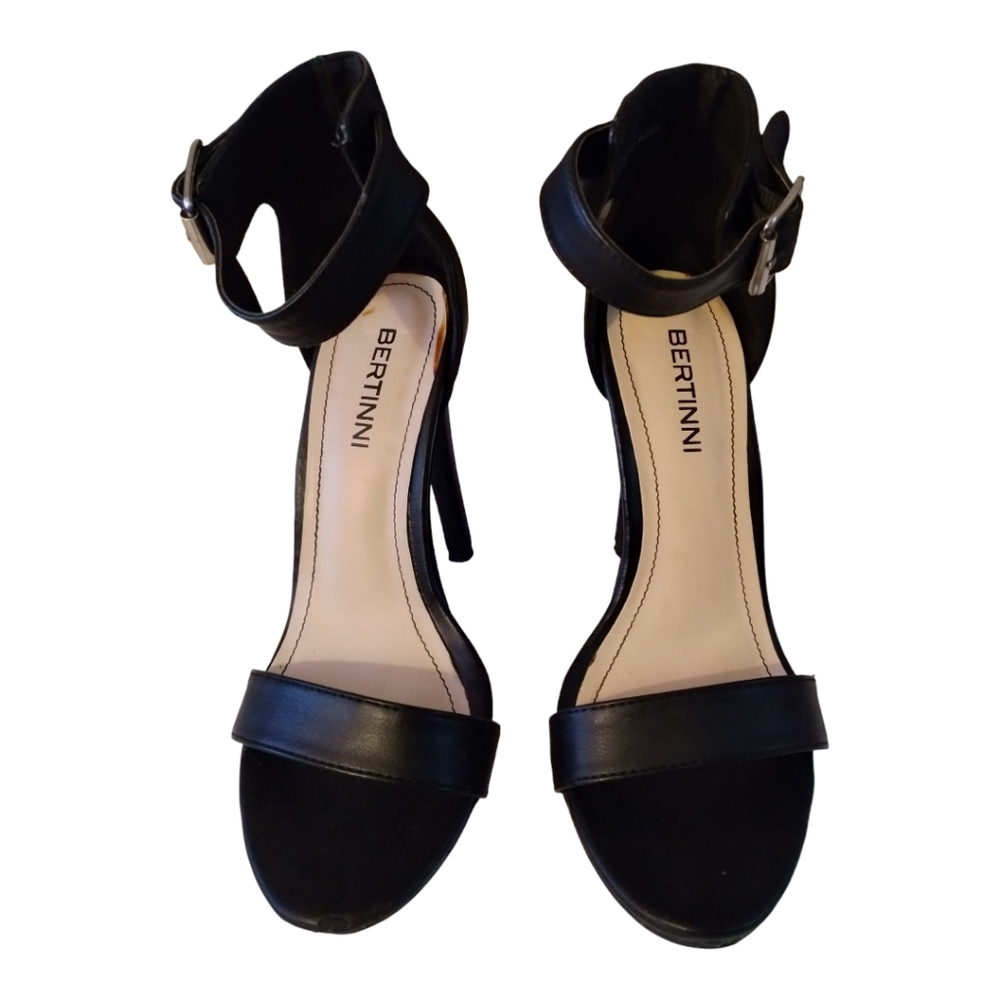 Bertinni Women's 5.5 Black Single Strap Heels Classic - Picture 7 of 7
